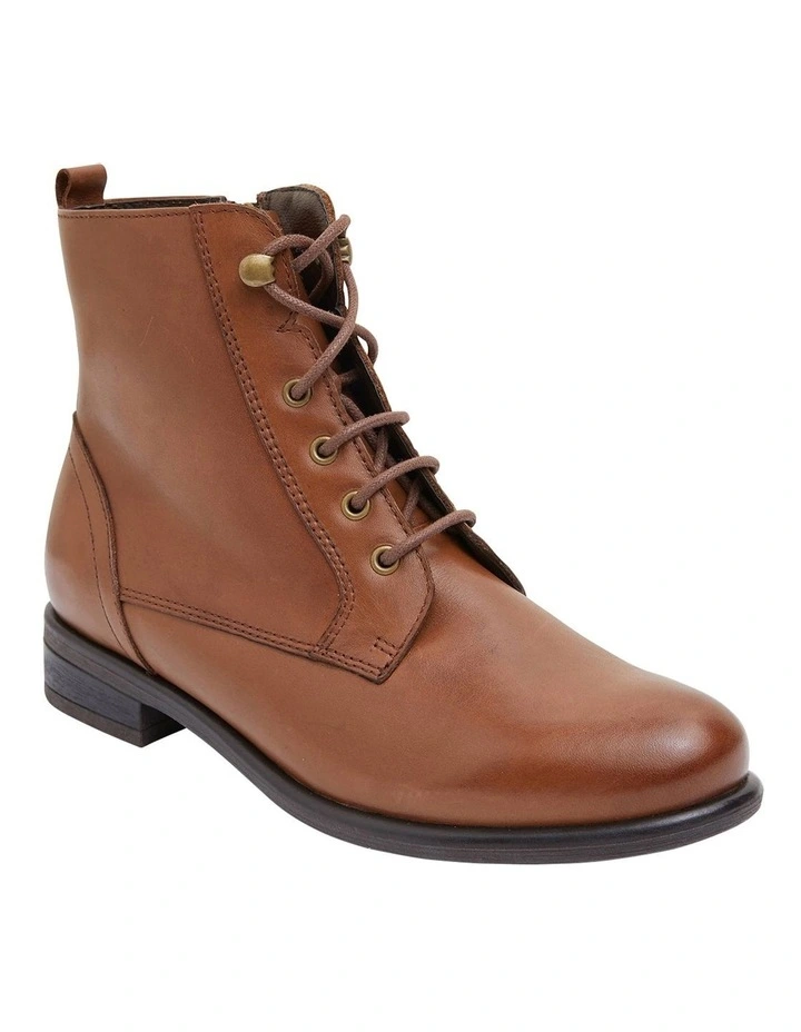 Badge Mid Brown Glove Boots 4 Badge Mid Brown Glove Boots - Image 2