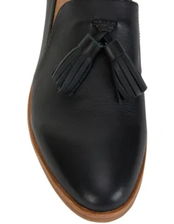 Salvador Flat Shoes In Black Leather -Myer Fashion Store 830508580 5 720x928