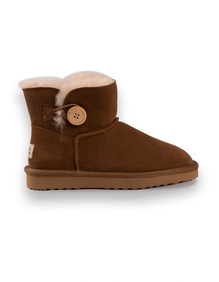 AUS WOOLI UGG SHORT SHEEPSKIN BUTTON BOOT Chestnut/Tan 4 AUS WOOLI UGG SHORT SHEEPSKIN BUTTON BOOT Chestnut/Tan - Image 2