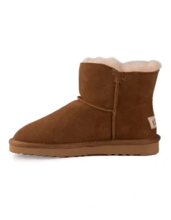 AUS WOOLI UGG SHORT SHEEPSKIN BUTTON BOOT Chestnut/Tan 12 AUS WOOLI UGG SHORT SHEEPSKIN BUTTON BOOT Chestnut/Tan -Myer Fashion Store 851403250 4 720x928
