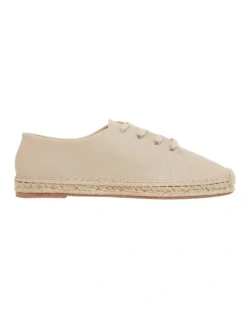 Bayside Nude Smooth Sneakers