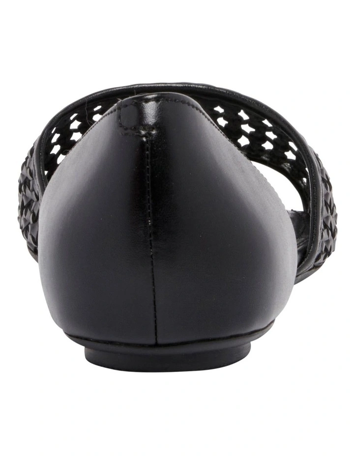 Nine West Bey Sandals 6 Nine West Bey Sandals - Image 4