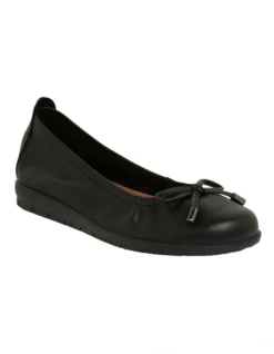 Barton Flat Shoes In Black Leather -Myer Fashion Store 883345330 2 720x928