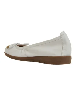 Barton Flat Shoes In White Leather -Myer Fashion Store 883345780 7 720x928
