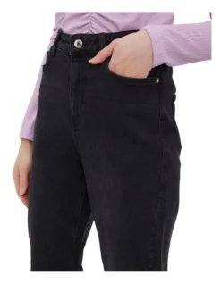 Vero Moda Joline High Rise Loose Mom Jeans Black Denim -Myer Fashion Store 902623690 3 720x928