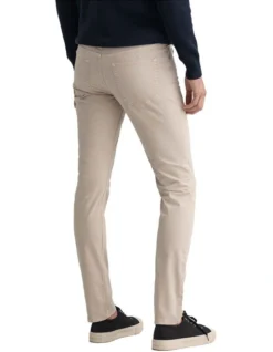 Gant Hayes Retro Shield Jeans Plaza In Taupe -Myer Fashion Store 913093390 3 720x928