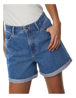 ONLY Vega Life Mom Shorts In Medium Blue Denim -Myer Fashion Store 917628310 3 720x928