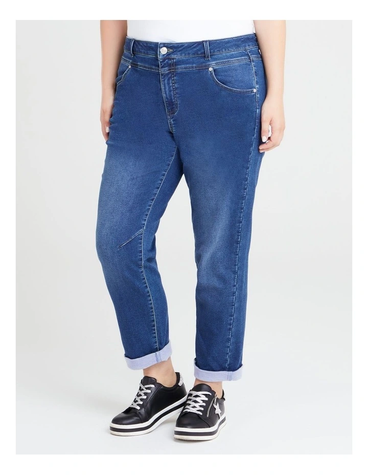 The Easy Fit Jean In Blue 3 The Easy Fit Jean In Blue