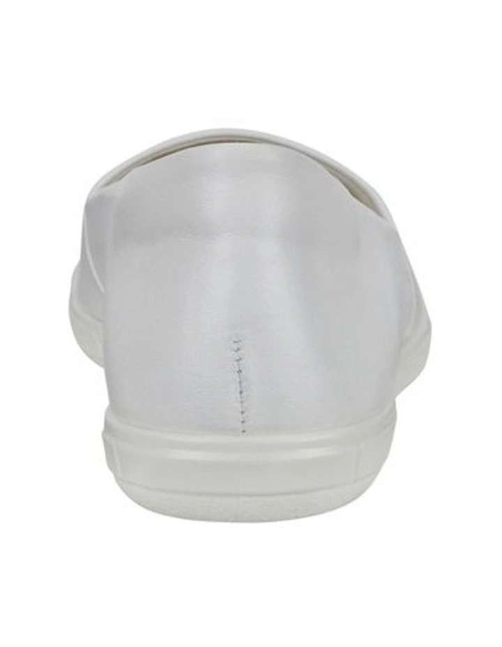 ECCO Simpil Loafers In White 8 ECCO Simpil Loafers In White - Image 6