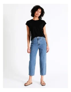 Recycled Blend Barrel Jean In Pool Blue