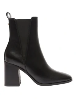 Major Boots In Black Smooth