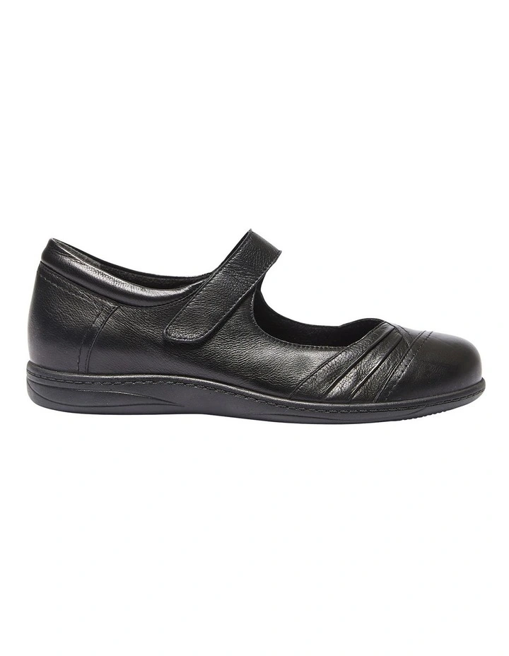 Larissa Flat Shoes In Black Glove 3 Larissa Flat Shoes In Black Glove