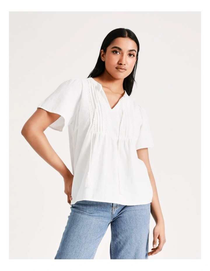 Vero Moda Musthave V-Neck Cotton Lace Top In Snow White 3 Vero Moda Musthave V-Neck Cotton Lace Top In Snow White