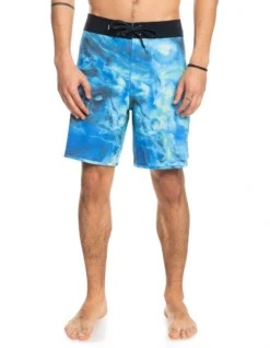 Quiksilver Ocean Scallop 18" Boardshorts In Ocean
