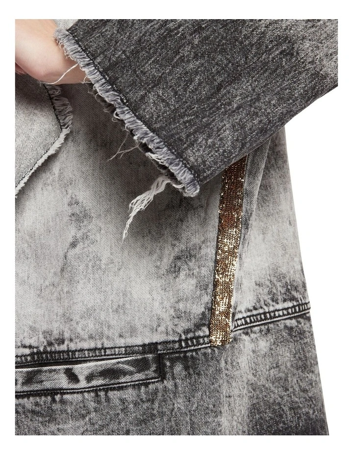 The Thunder Cloud Oversized Trench Jacket In Black/Grey 8 The Thunder Cloud Oversized Trench Jacket In Black/Grey - Image 6