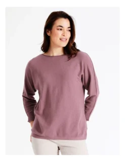 Regatta Sustainable Viscose Magyar 3/4 Sleeve Jumper With Exposed Sleeve Seam In Eggplant