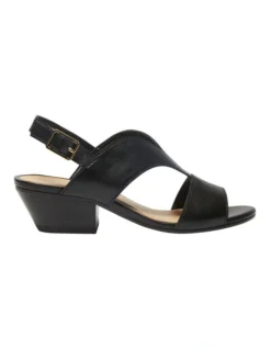 Valetta Sandals In Black Leather