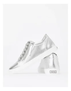 Ziggy Leather Sneaker In Silver -Myer Fashion Store 962644600 6 720x928