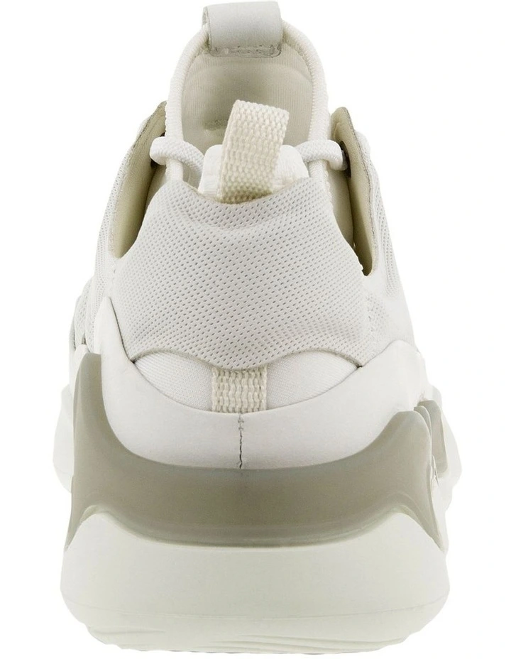 ECCO Elo Sneaker In White 9 ECCO Elo Sneaker In White - Image 7