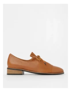 Resolved Flat Shoes In Tan Leather