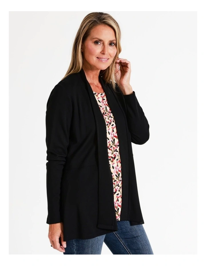 Regatta Sustainable Viscose Blend Edge To Edge Knit Travel Cardigan In Black 7 Regatta Sustainable Viscose Blend Edge To Edge Knit Travel Cardigan In Black - Image 5