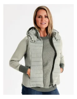 Regatta Recycled Polyester Straight Quilted Vest With Removable Hood In Glacier