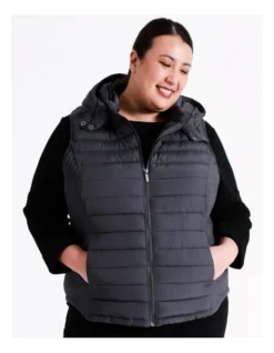 Regatta Recycled Polyester Straight Quilted Vest With Removable Hood In Grey