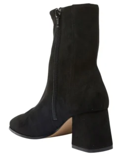 Suede Hampton Boots In Black Stretch -Myer Fashion Store 979030000 6 720x928