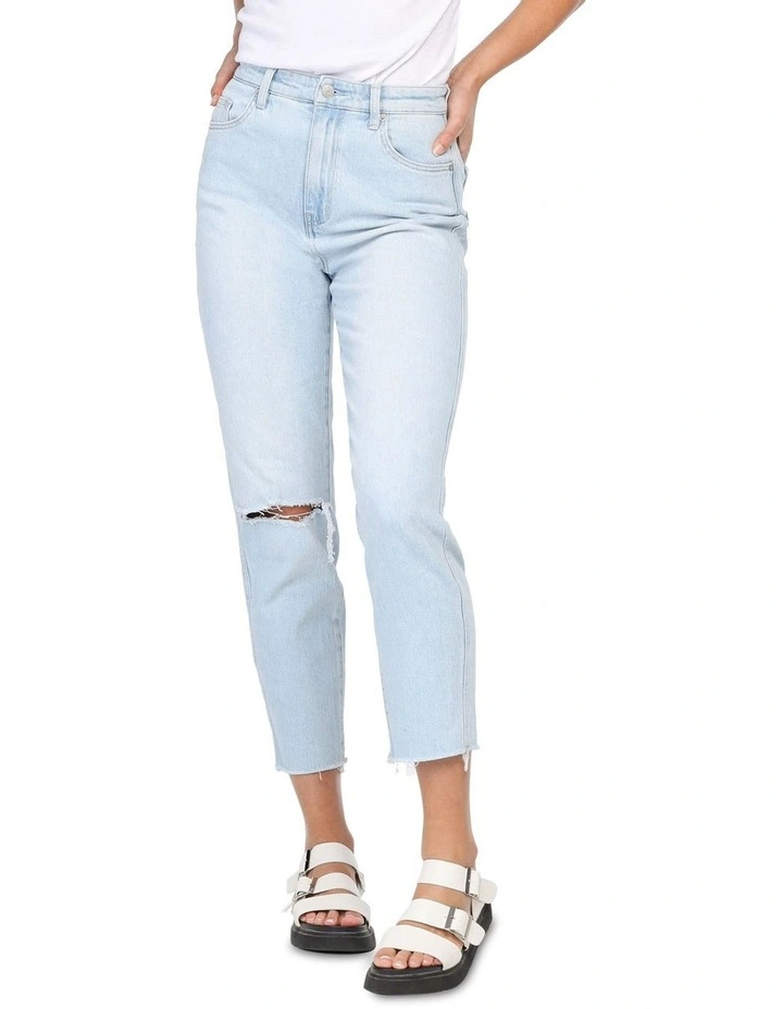 Hi Mom In Light Blue 3 Hi Mom In Light Blue