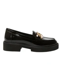 Admire Leather Flat Shoes In Black