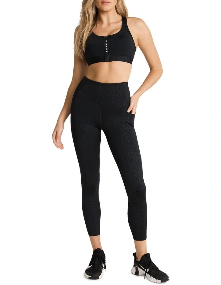 Pocket Scrunch Bum Ankle Grazer Tights In Black 6 Pocket Scrunch Bum Ankle Grazer Tights In Black - Image 4