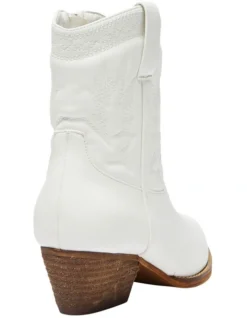 Texas Western Boots In White -Myer Fashion Store 983981350 4 720x928