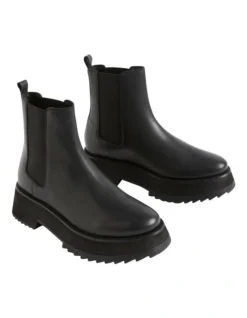 Elliot Gusset Boot In Black -Myer Fashion Store 988435270 988428520 2 720x928