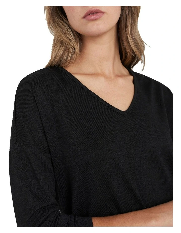 French Connection Soft V Neck Long Sleeve T Shirt In Black 6 French Connection Soft V Neck Long Sleeve T Shirt In Black - Image 4