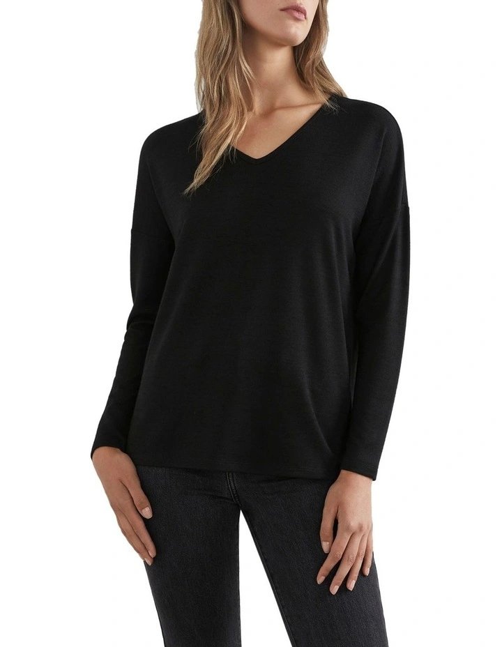 French Connection Soft V Neck Long Sleeve T Shirt In Black 7 French Connection Soft V Neck Long Sleeve T Shirt In Black - Image 5