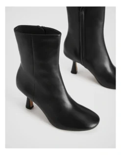 Leather Round Toe Heeled Boot In Black -Myer Fashion Store 993175210 3 720x928